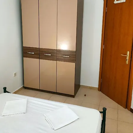 Sky-line Apartment Afantou